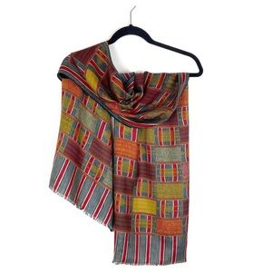 Vintage 1985 Smithsonian Institute 100% Silk Scarf made in Italy.